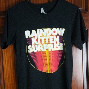 Rainbow Kitten Surprise Tee - Great Condition